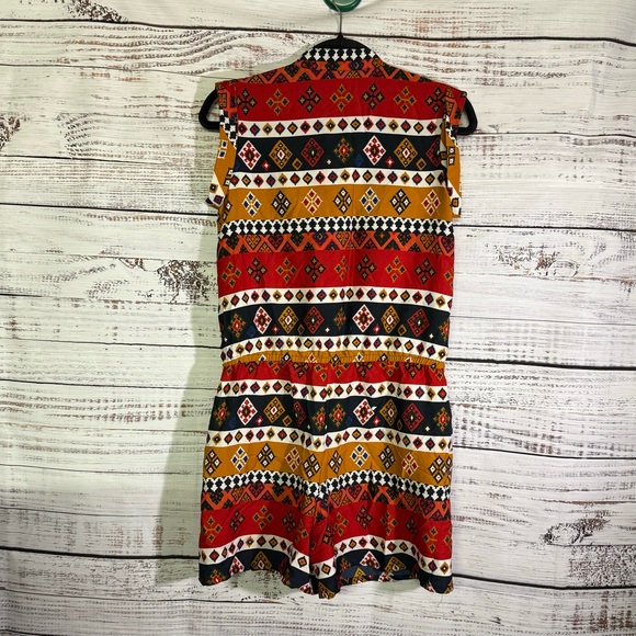 Speed Control Multicolor Geometric Print Romper - Picture 2 of 8